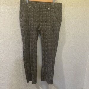 89th & Madison Gray Patterned Trousers